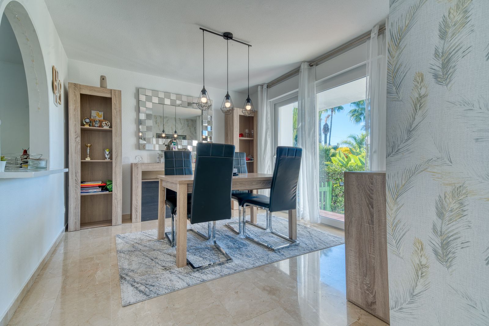 286e383ce75004daacf951d42f8e93cc - 15