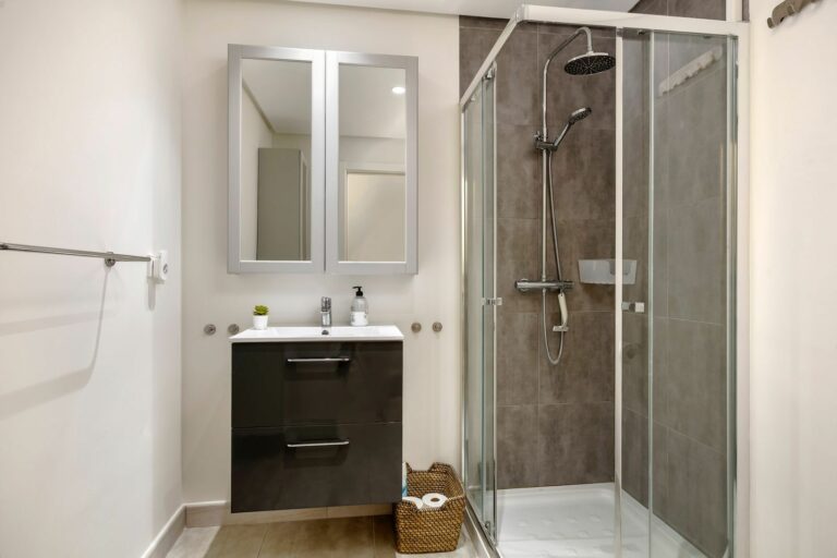 29f94847edef206f21baf998f628f449 - 5