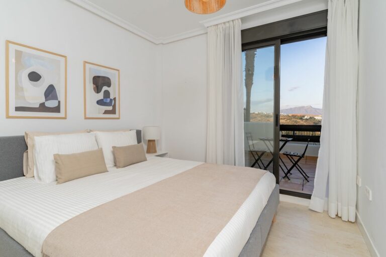 2ac2f15b2b14ed6cf9931c97b0ac2df9 - 14