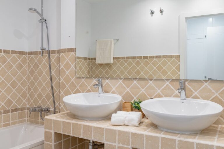 2ac2f15b2b14ed6cf9931c97b0ac2df9 - 16