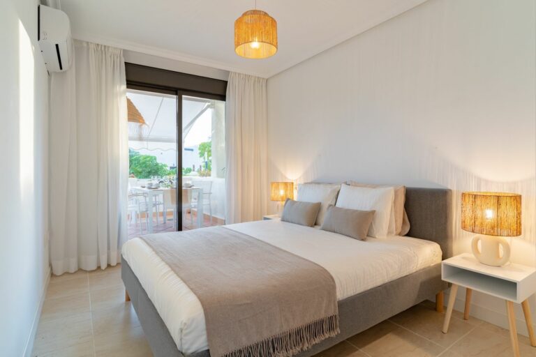 2ac2f15b2b14ed6cf9931c97b0ac2df9 - 4