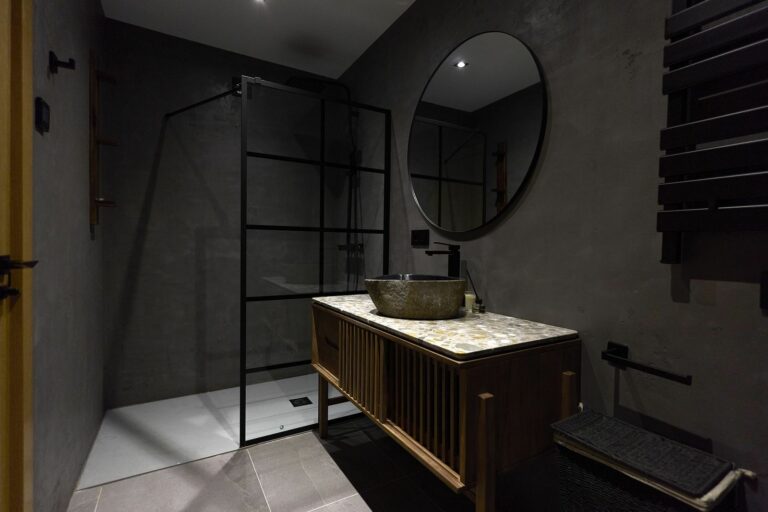 2af20327332b8a2687578602266b961d - 8