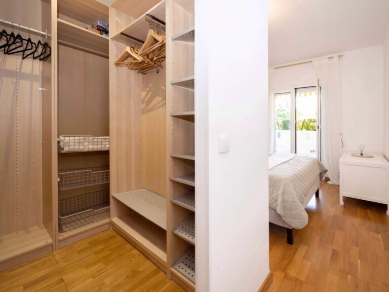 2b7c68809b98c7b7ececd45824b8494e - 9