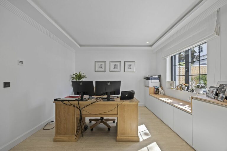 2d426816a14211a19040cbfb7d87ec81 - 13