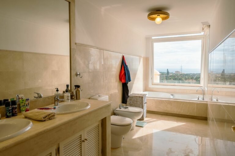 2de898981fb1102bb98c2df5a1dd791f - 12