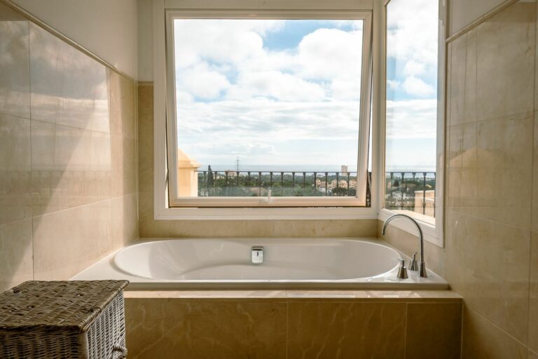 2de898981fb1102bb98c2df5a1dd791f - 13