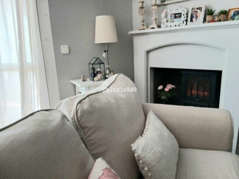 2fe8b06bf62ca550990479809474ff34 - 11