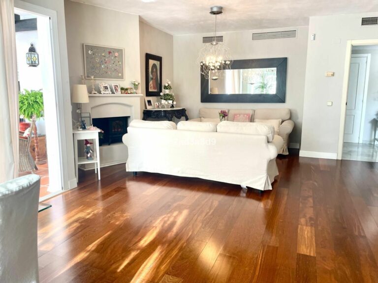 2fe8b06bf62ca550990479809474ff34 - 8