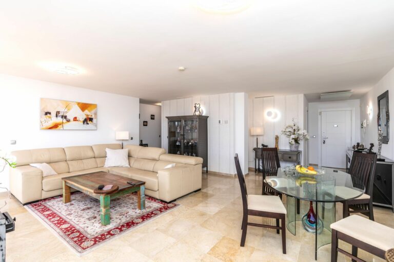 32474881f51674737b70d5dac10f21cc - 12