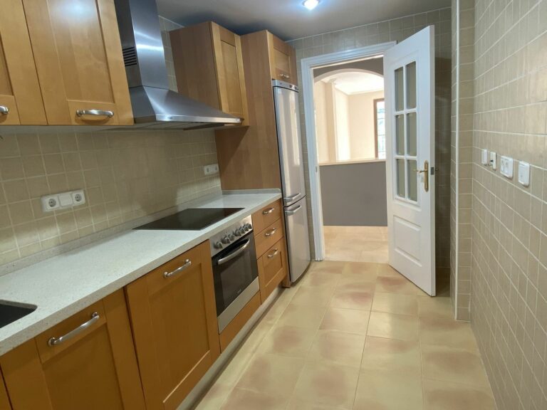 33726bc937ff41ecafe0f6dc96e0217e - 12