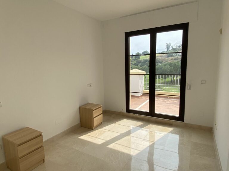 33726bc937ff41ecafe0f6dc96e0217e - 14