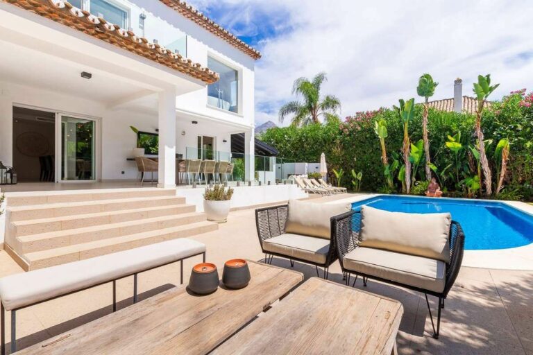 33c6f04df3a575708fa1a4e4a2e14d46 - 2