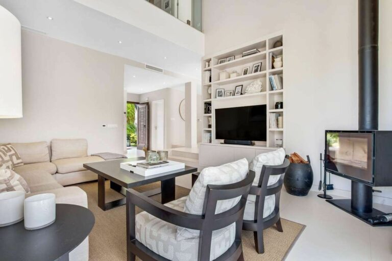 33c6f04df3a575708fa1a4e4a2e14d46 - 8