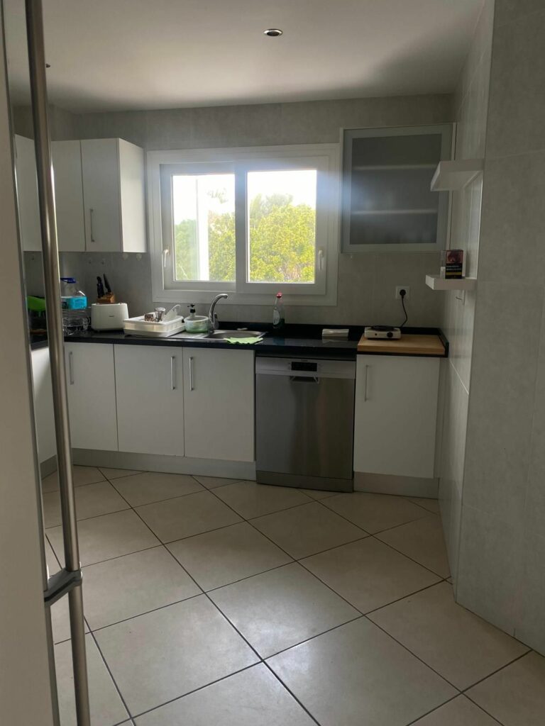 356c1b2609a239b240c303bd5844d91f - 14