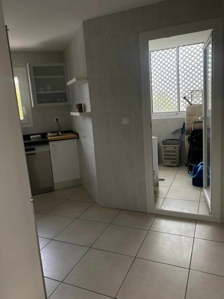 356c1b2609a239b240c303bd5844d91f - 16