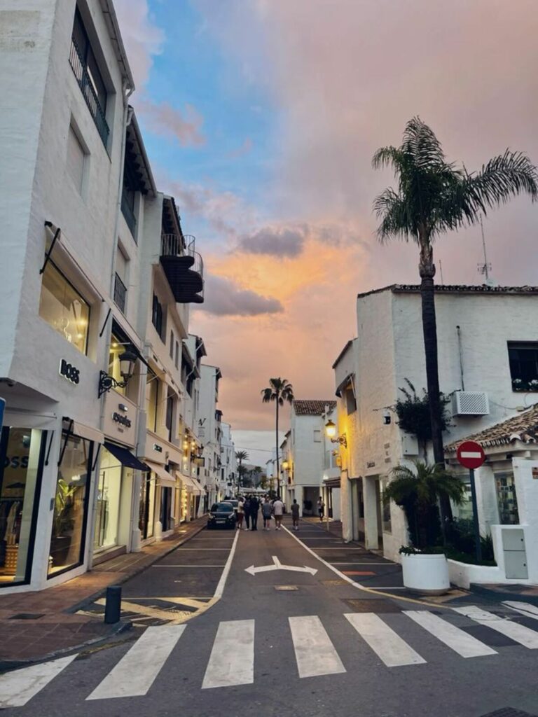 3a76815279e1387400dd589a1e25e599 - 1