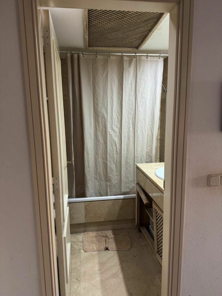 3b5b07afd9454a3886e37ca14e8f880f - 16