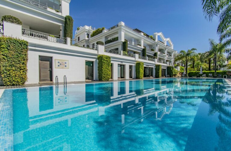 3b5e461dba407e88995937954239845c - 3