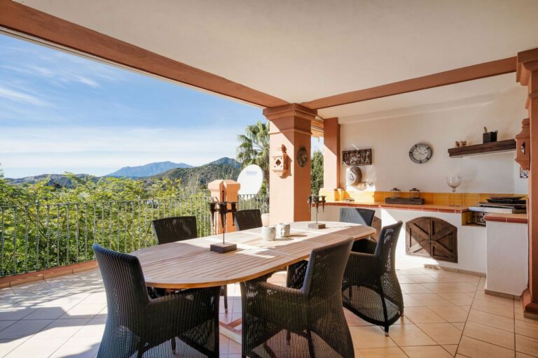 3da97de7183baadc74c18bdb4f08c797 - 11