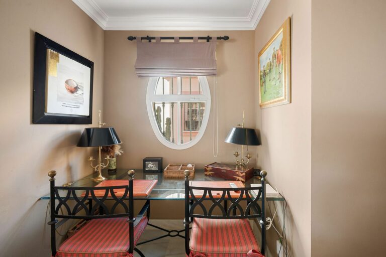 3da97de7183baadc74c18bdb4f08c797 - 13