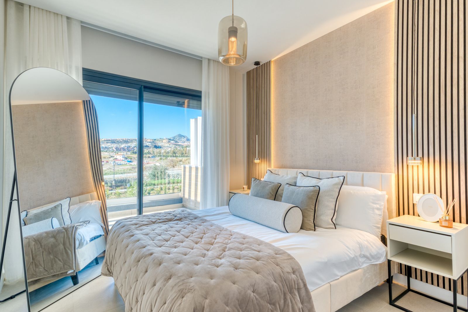 3e77e7a533132a8e8ced00fecbf58f8f - 13