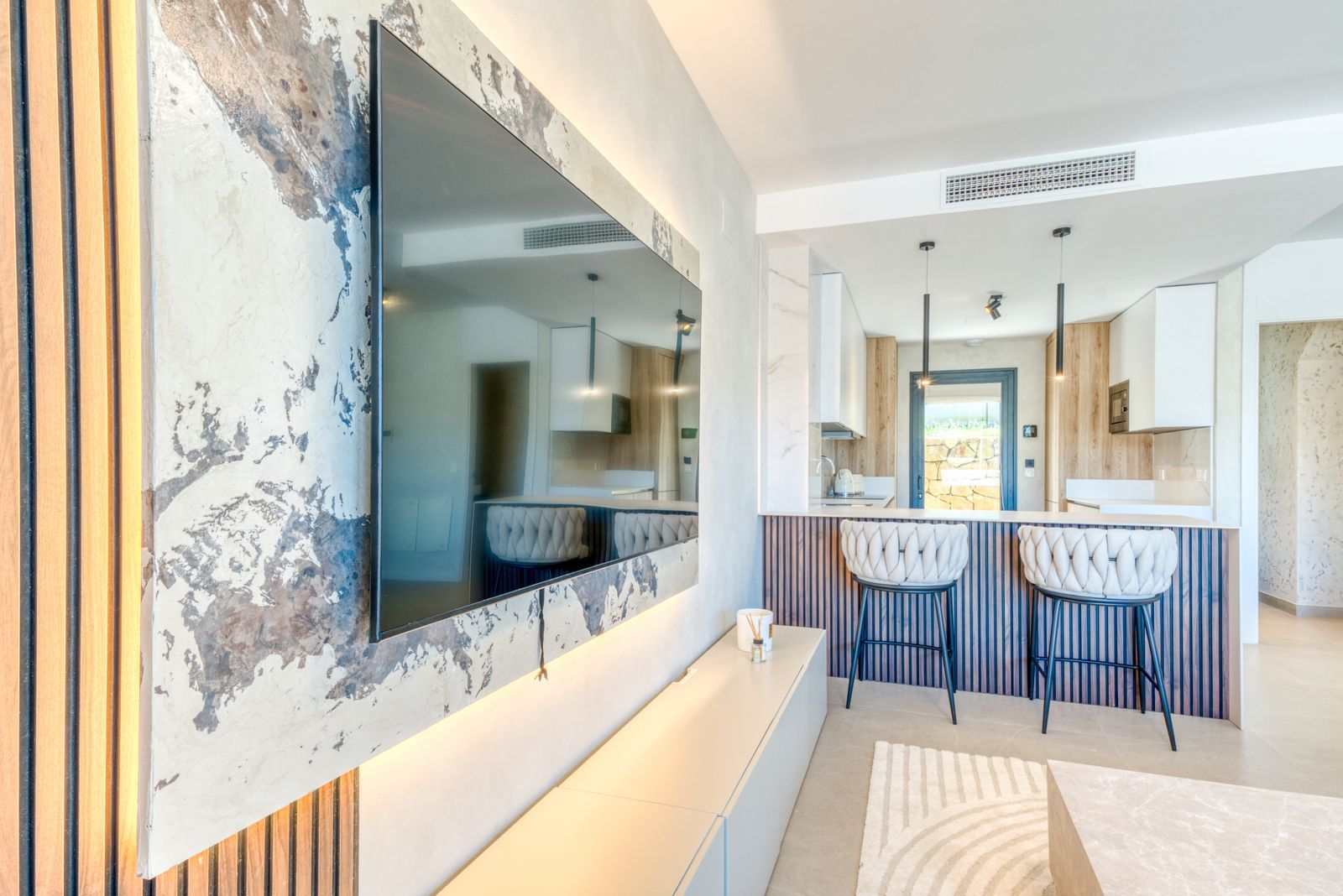 3e77e7a533132a8e8ced00fecbf58f8f - 6