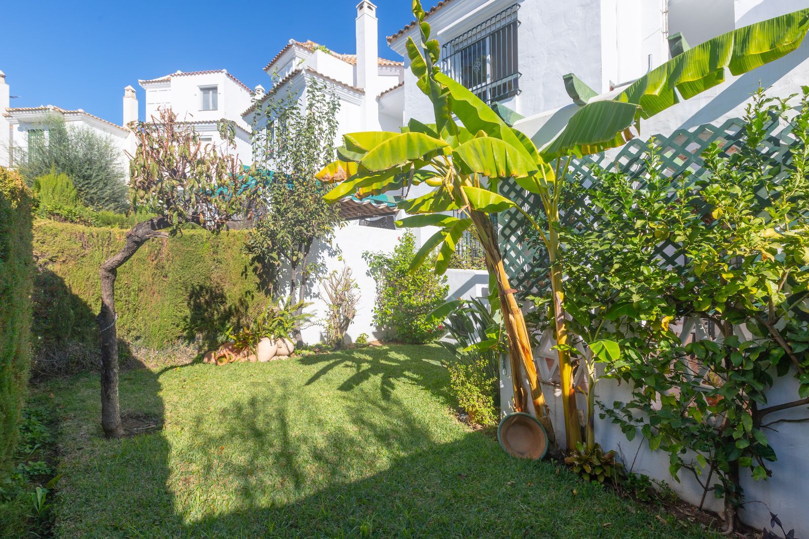 3f6890511db1f551758e9104885c02a3 - 10