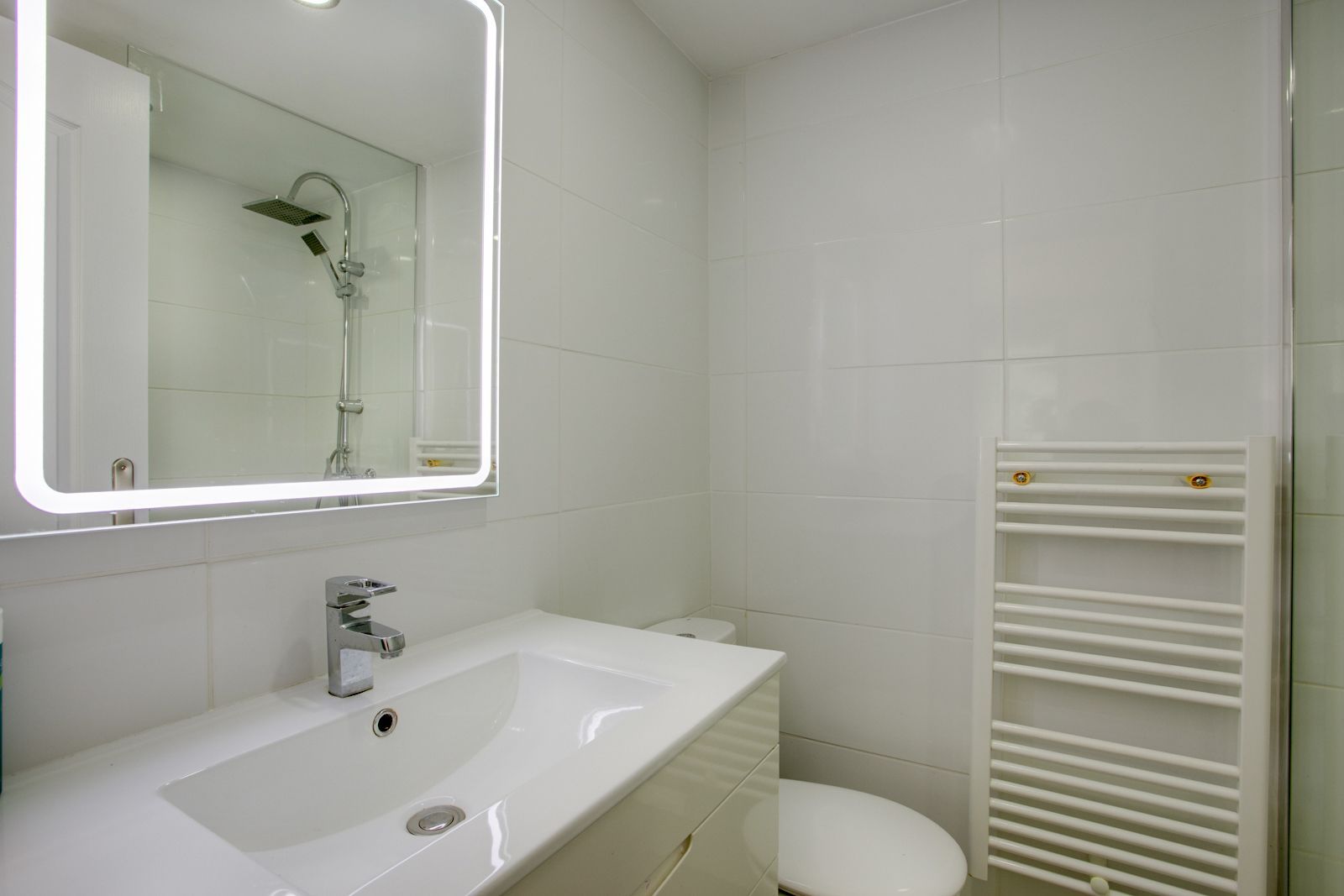 3fe31c8711beccbe775ef939d0d88cdf - 13