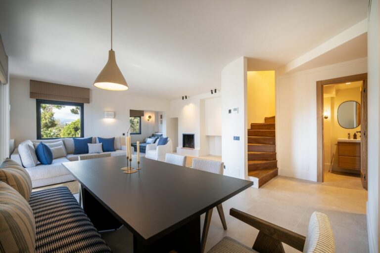 400c68f0ac4d3c4f06bb6b21cf43a740 - 7