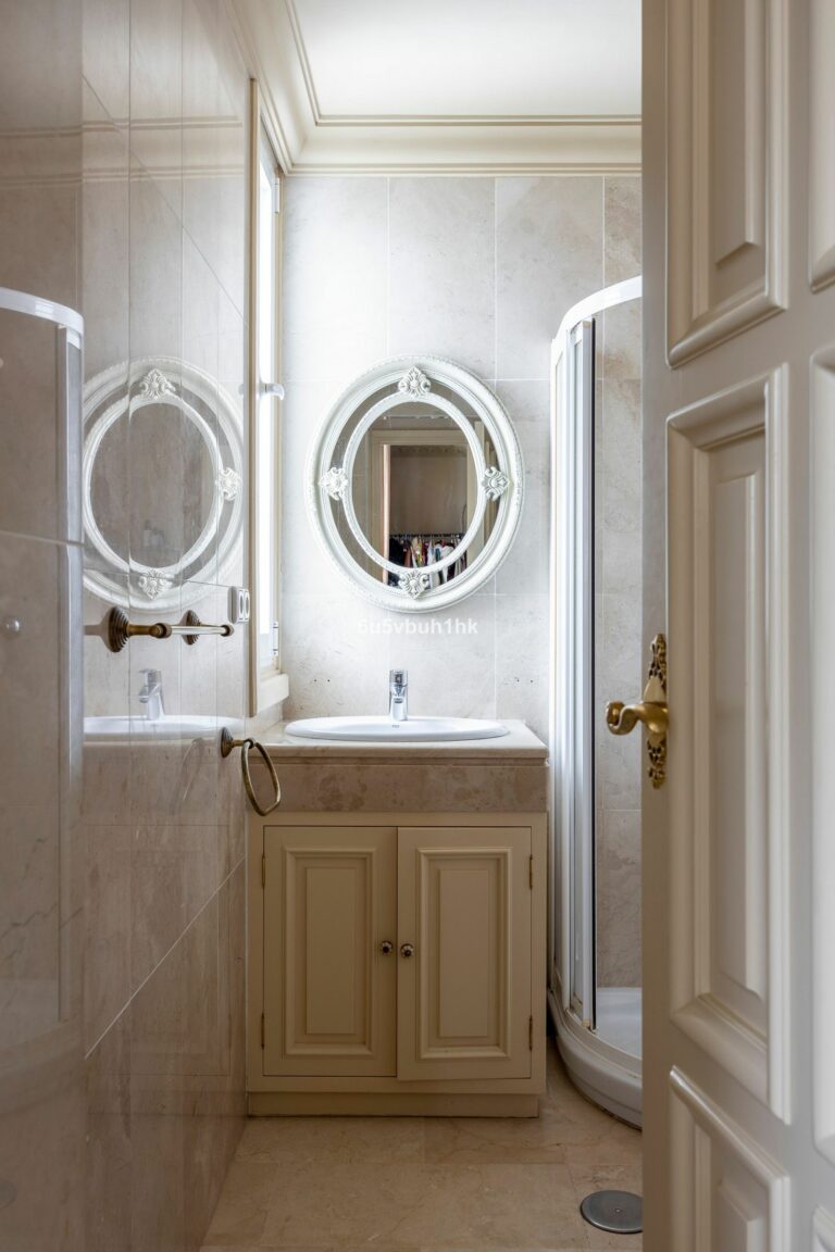 41bd7cc616bdc9b2d2e8d145114da58a - 15