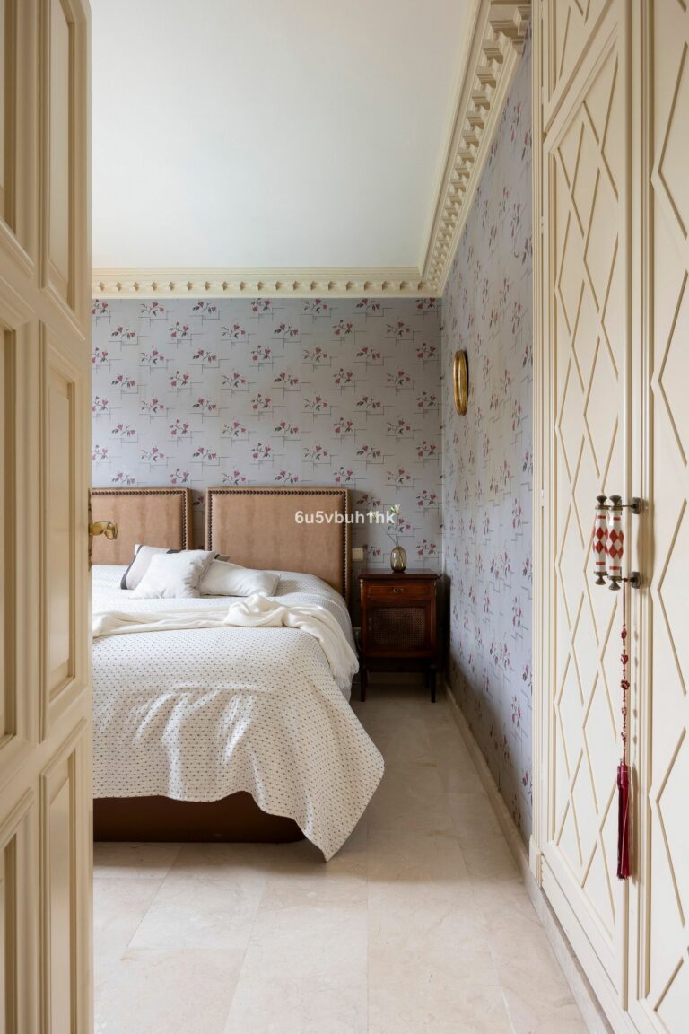 41bd7cc616bdc9b2d2e8d145114da58a - 16