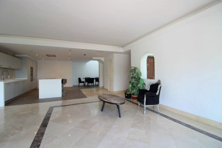 425ceb0f7df36e45302bd09ea0c85d07 - 10