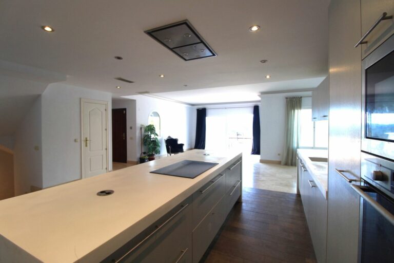 425ceb0f7df36e45302bd09ea0c85d07 - 7