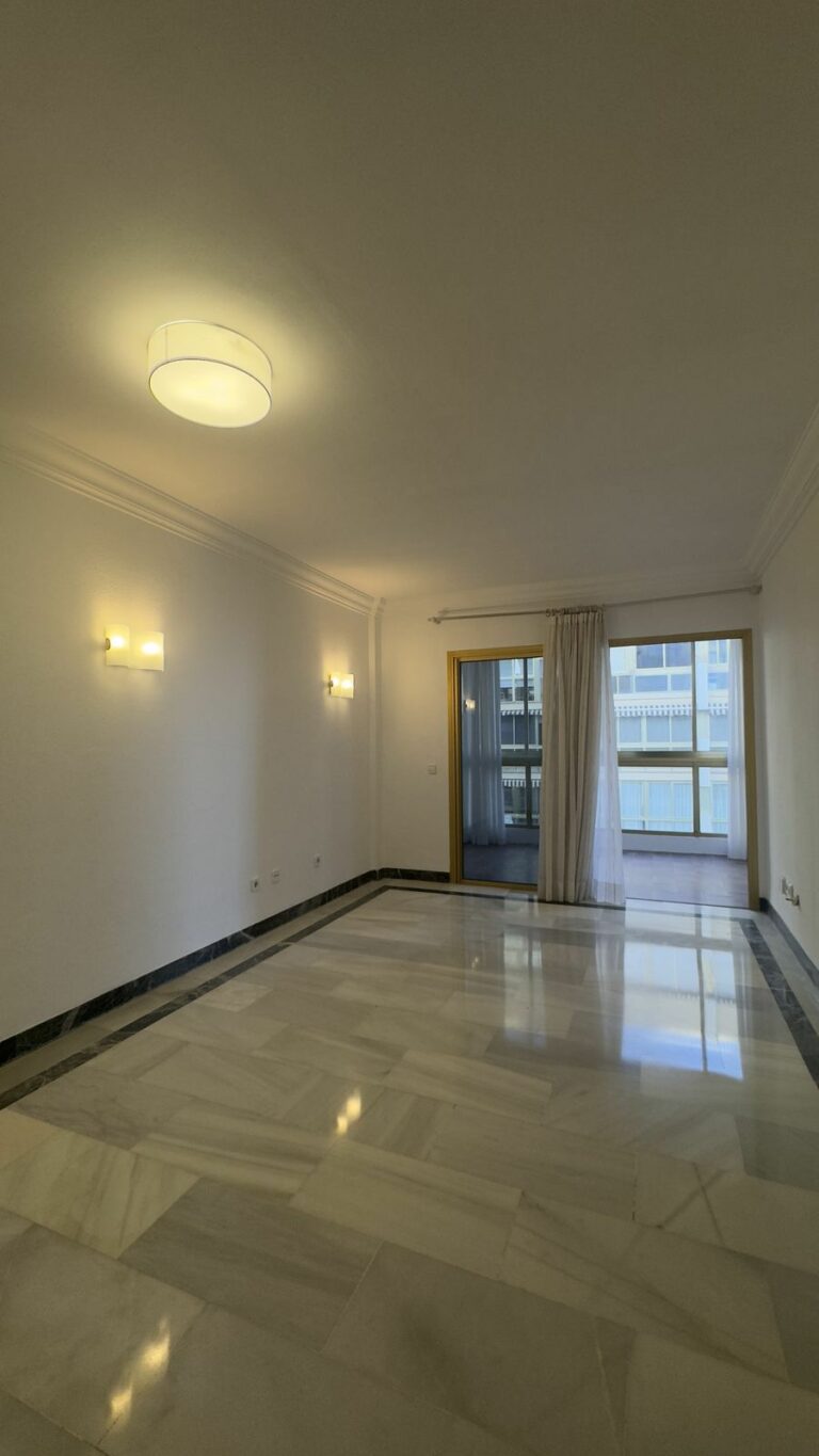 454df403530558906dcc78864584fca2 - 4