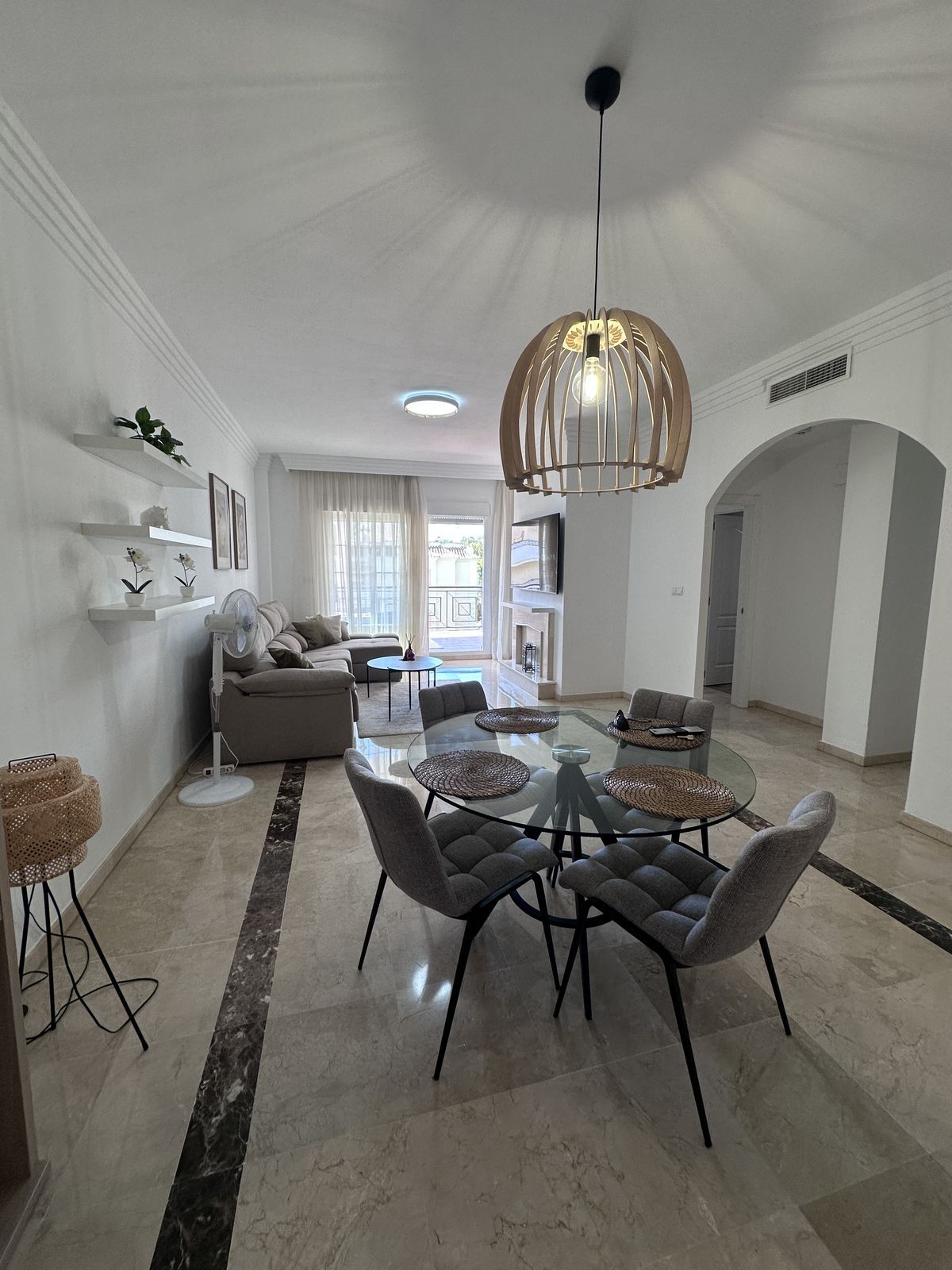 456a73c835a847d55ef6fb31011873f5 - 10