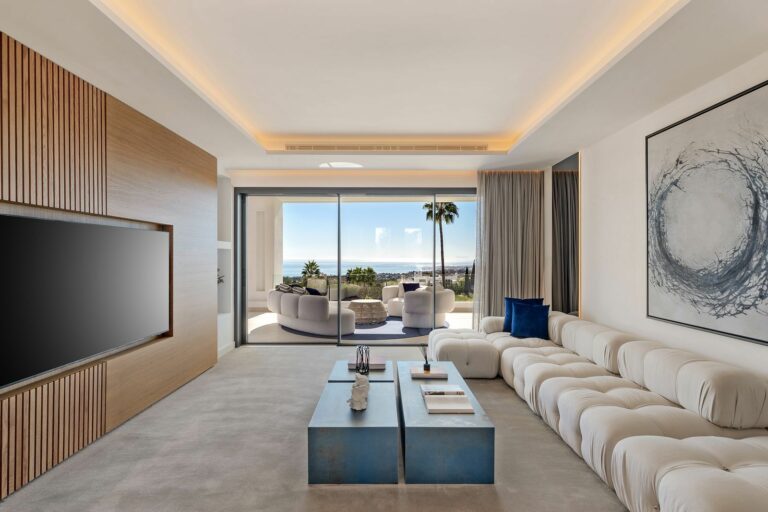 45bf3bf8072d65553188765052a3c5e9 - 13