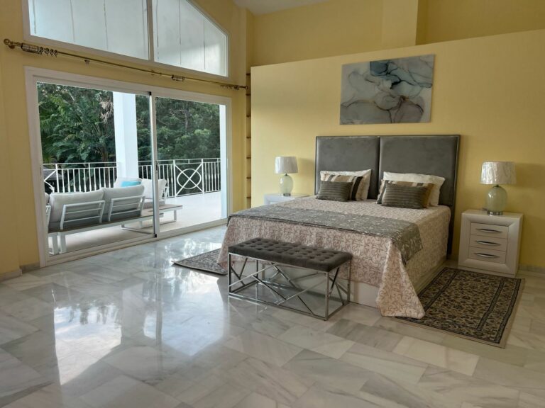 46b5a49e8e2c95f68a545e1c23505634 - 7