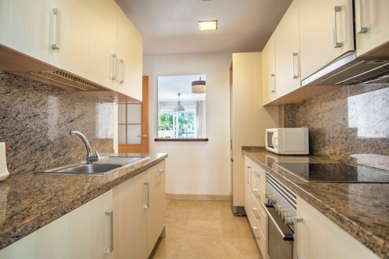 47123be9e92738774d804d404f766c4b - 7