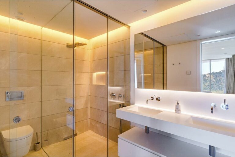 4776fc4f20fb4a955853df5bf994cdf7 - 15