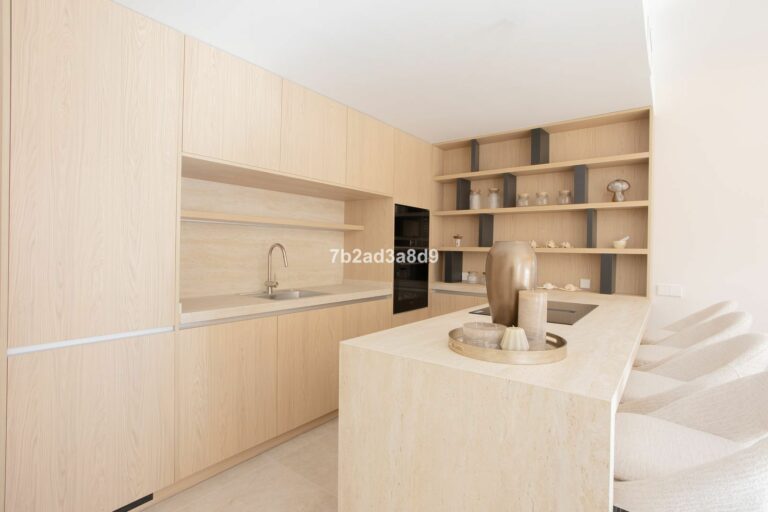 47a2fd6058a25f8eaf23672b07db339f - 7