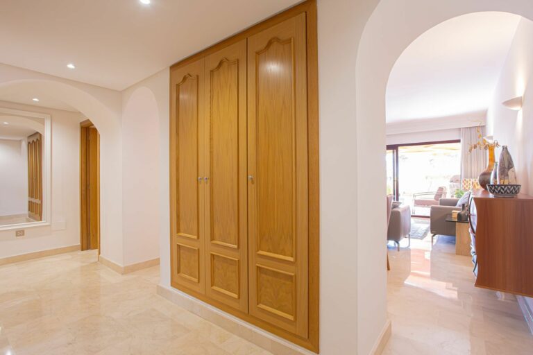 47ed58fac19857b19fa79a6fcaae363b - 12