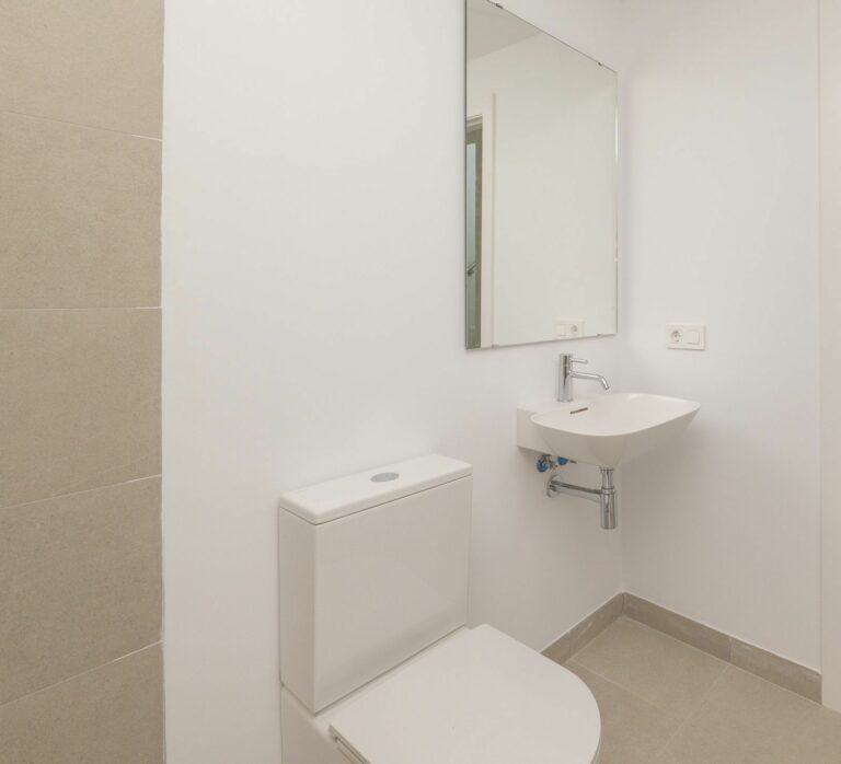 4a79f9c2efb4b9e39b70d5e78882477f - 13