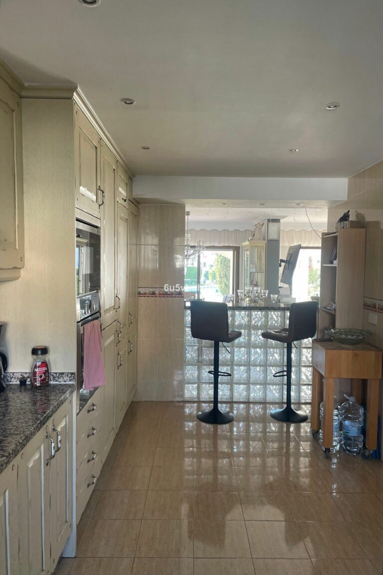 4c2a74c4cdfeb5477ef9afa8ca553019 - 9