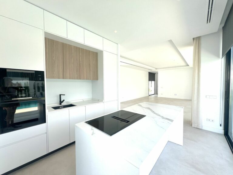 4c759dacbeb7015e9ca72e07b394d3bb - 4