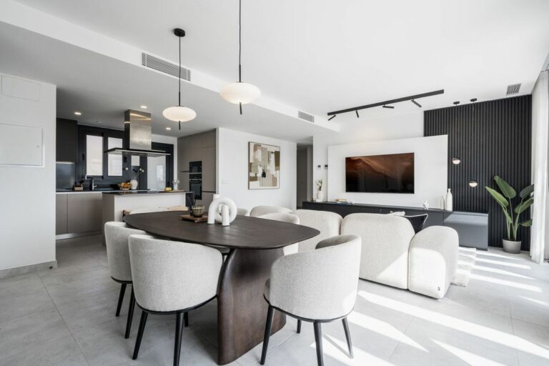 4d332ef9f642cd68aa5f5e277adb8733 - 1