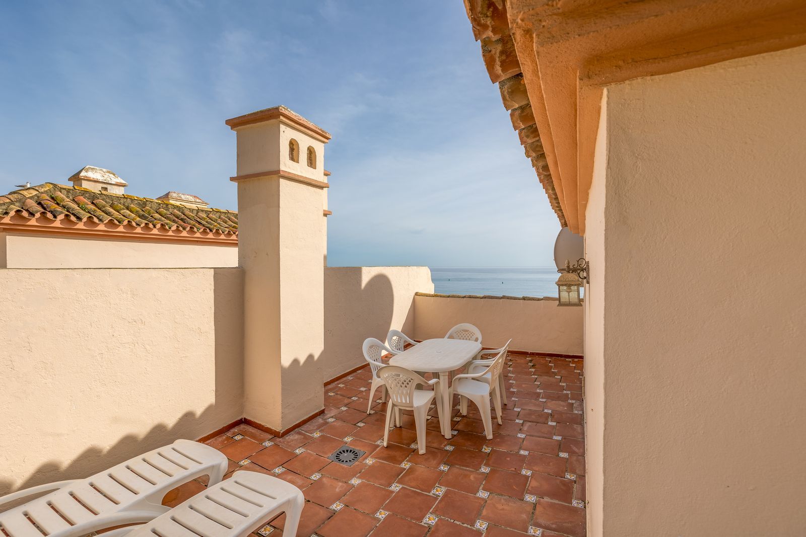 4de3887d7cc9b8e72ab418dbf297265e - 6