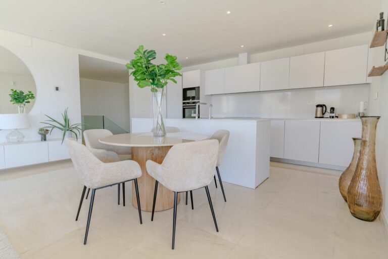 4e283d955f94d50eb8b3f022925c1019 - 3