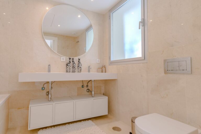 4e283d955f94d50eb8b3f022925c1019 - 9