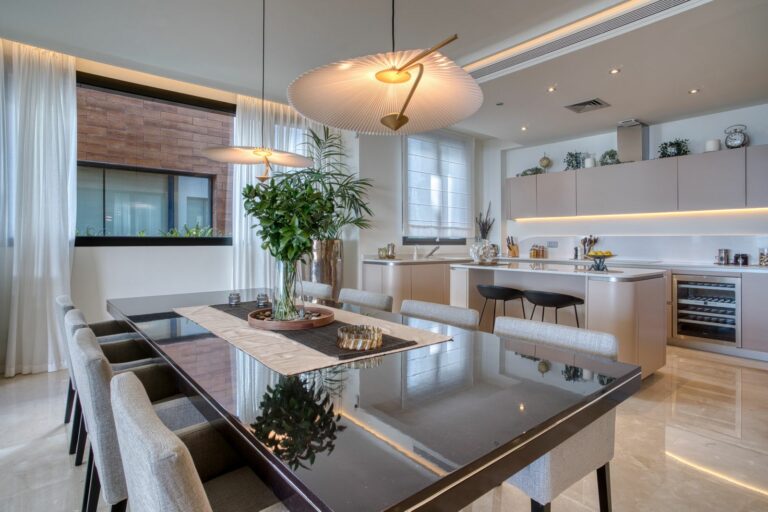 4f89b21223568e8145eedd5eee383d86 - 8