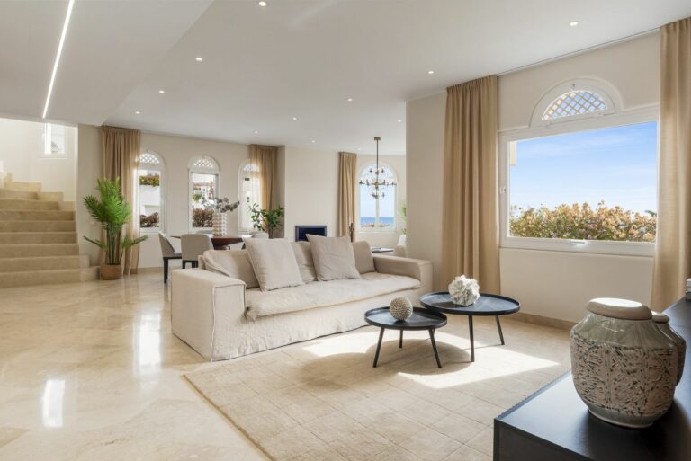 518cee1860febc10e59dcebbb7000dcc - 7